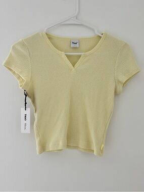 Yellow Aritzia TNA Waffle Notch T shirt Lemonade